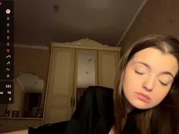 Bongacams Nude Webcam of PeachBabe