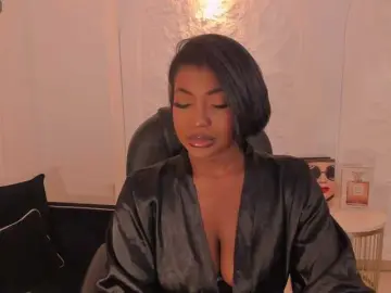 Bongacams Sex Cam of SavannahStorm