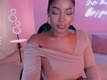 Bongacams Nude Webcam of SavannahStorm