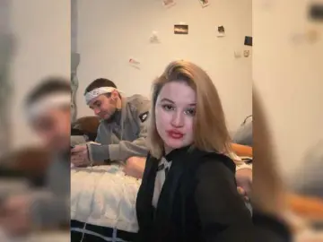 Bongacams Free Live Porn of Foxirox