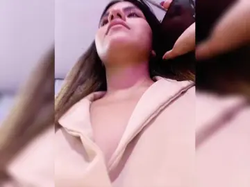 Bongacams Free Live Porn of ElizHarper