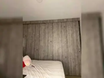 Bongacams Watch Live Sex Cams of IsaBella-1