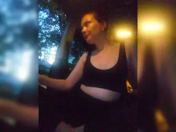 Bongacams Sex Cam of HairyPie