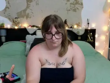 Bongacams Live Porn of ElvinnaLaFrancaise