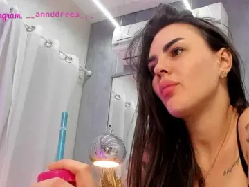 Bongacams Adult Video Chat of PerfectT33n