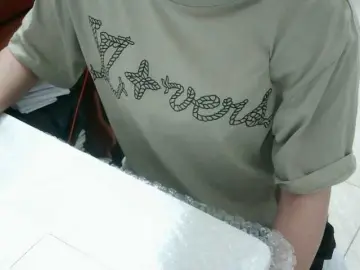 Bongacams Watch Live Sex Cams of Yanhnhi