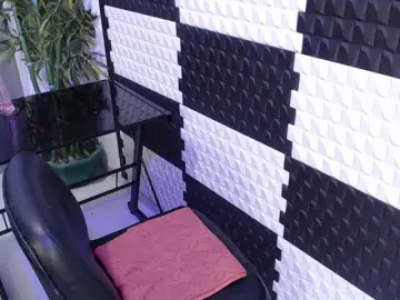 Bongacams Watch Live Sex Cams of AlinaMorris