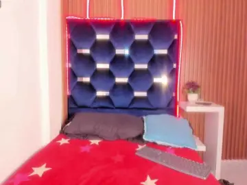 Bongacams Nude Webcam of van-angel