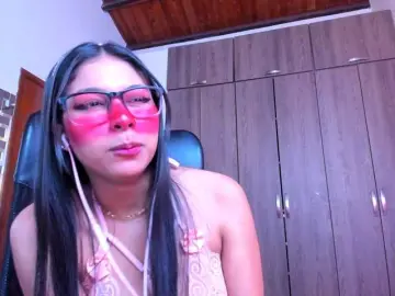 Bongacams Nude Webcam of ALYSSON18