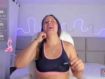 Bongacams Sex Cam of catalina-taylor