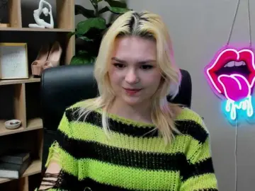Bongacams Watch Live Sex Cams of SweetLilyxo