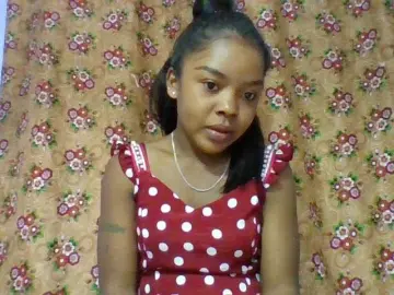 Bongacams Adult Webcam of Elysa7