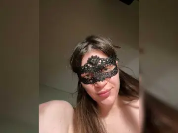 Bongacams Free Porn Cam of BabyfaceVixen1