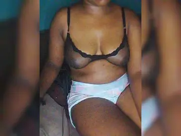 Bongacams Live Sex Cam of chibaby1