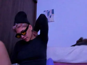 Bongacams Best live sex cam show of LauraR