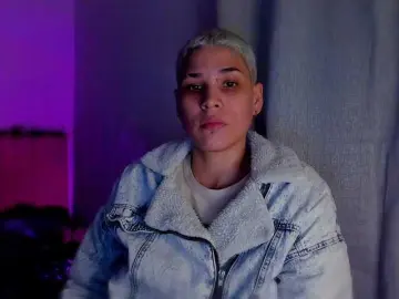 Bongacams Free Live Porn of LauraR