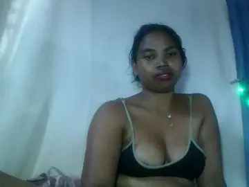 Bongacams Watch Live Sex Cams of Miarizou