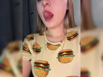 Bongacams Adult Webcams of Peach--Alice