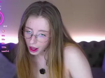 Bongacams Sex Cam of SilverrMoon