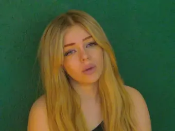 Bongacams Sex Cam of LittlePoem