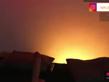 Bongacams Watch Live Sex Cams of Yourtoybella