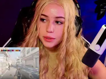 Bongacams Sex Cam of AmyGlad