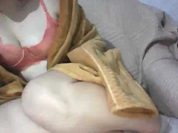 Bongacams Adult Video Chat of KissMeQuick