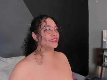 Bongacams Adult Webcam of alixonfiore5