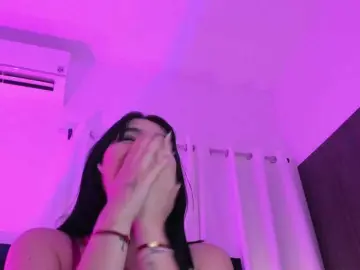 Bongacams Sex Cam of Lily-Woodz