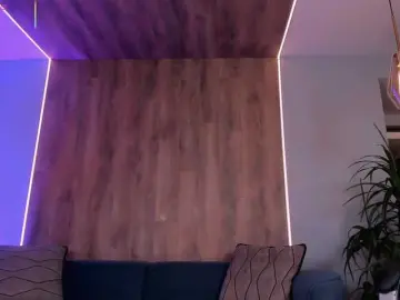 Bongacams Free Porn Cam of RoxanneHill