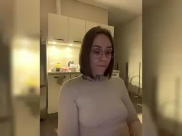 Bongacams Free Porn Cam of IRAONIC