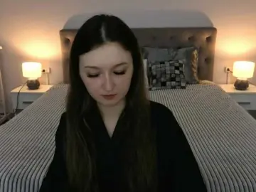 Bongacams Live Sex of CyrenaLuxe