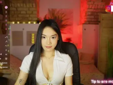 Bongacams Best Webcam of AllyahSky