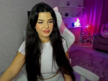 Bongacams Live Sex Cam of SnowingWinter