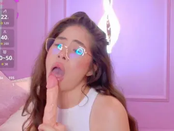 Bongacams Best Webcam of LeiaStone