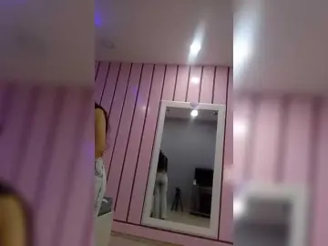 Bongacams Live Porn of LeiaStone