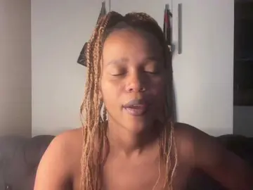 Bongacams Free Porn Cam of SexyBaddie