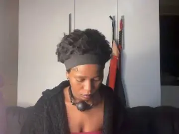 Bongacams Best live sex cam show of SexyBaddie