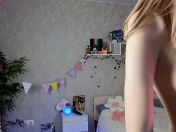 Bongacams Nude Webcam of AnnyiBlue