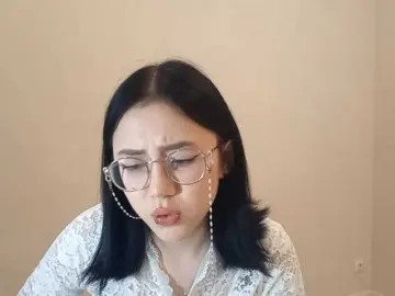 Bongacams Best Webcam of MyrleHenggeler