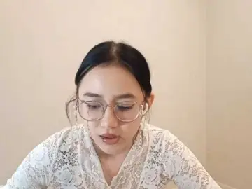 Bongacams Sex Chat of MyrleHenggeler