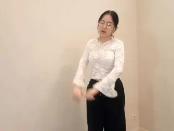 Bongacams Sex Chat of MyrleHenggeler