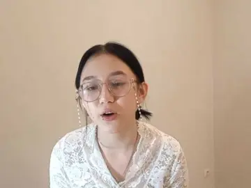 Bongacams Sex Cam of MyrleHenggeler