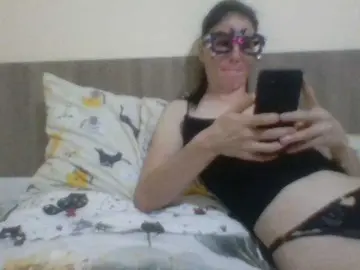 Bongacams Private Sex Chat of Evelynevasara1