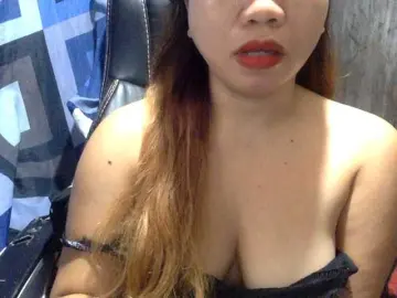 Bongacams Watch Live Sex Cams of Pinnky69