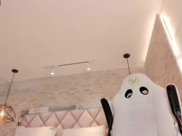 Bongacams Best live sex cam show of CeleneMidnight