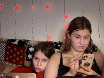 Bongacams Adult Webcam of 2Love-Love2