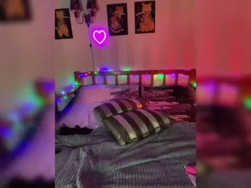 Bongacams Sex Chat of KiraSaud69
