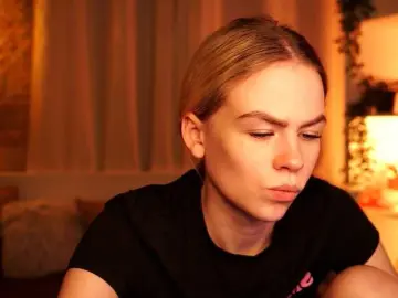 Bongacams Best Webcam of SnowwBarbie