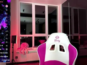 Bongacams Live Sex Cam of SweetieTati